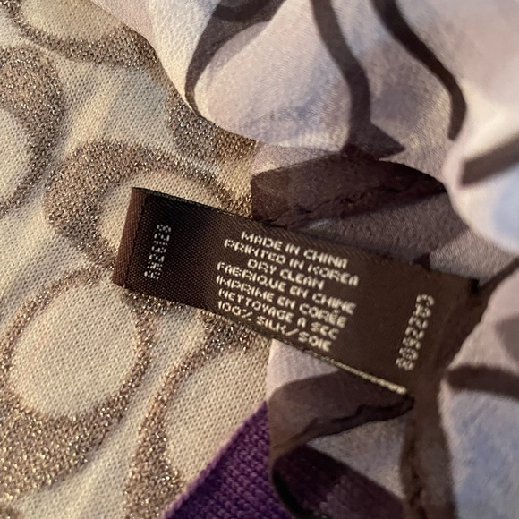 Couch BUNDLE!  2 winter scarves, 1 silk for hair/bag…. Gld/Prpl and Blk/wht. - Picture 5 of 9